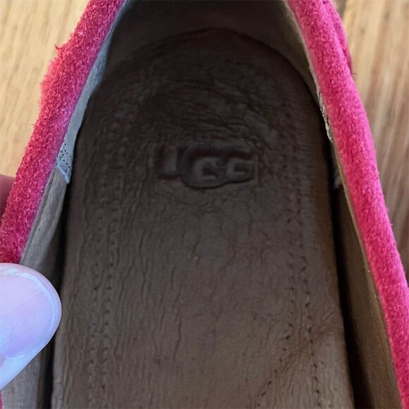 UGG Women's Suede Loafer Moccasins Red Size 9 Casual Flats - Picture 6 of 8